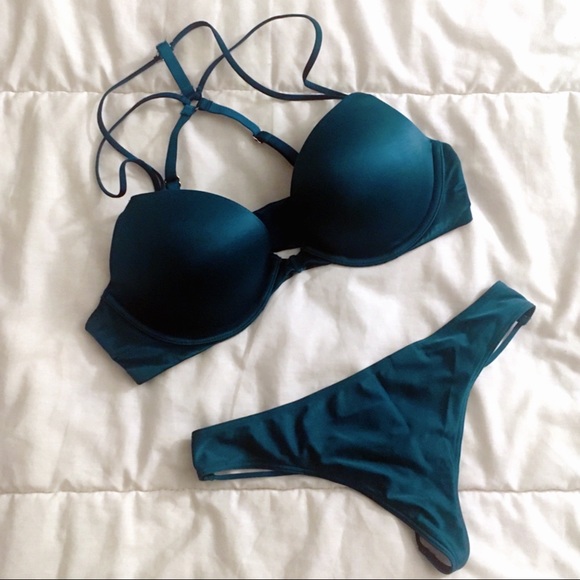 Victoria's Secret Other - 🦄 VS Very Sexy strappy set